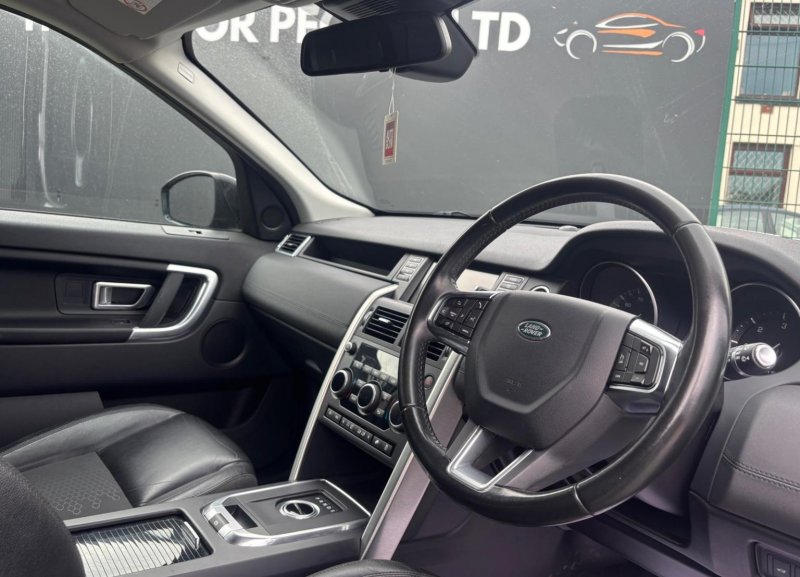 LAND ROVER DISCOVERY SPORT