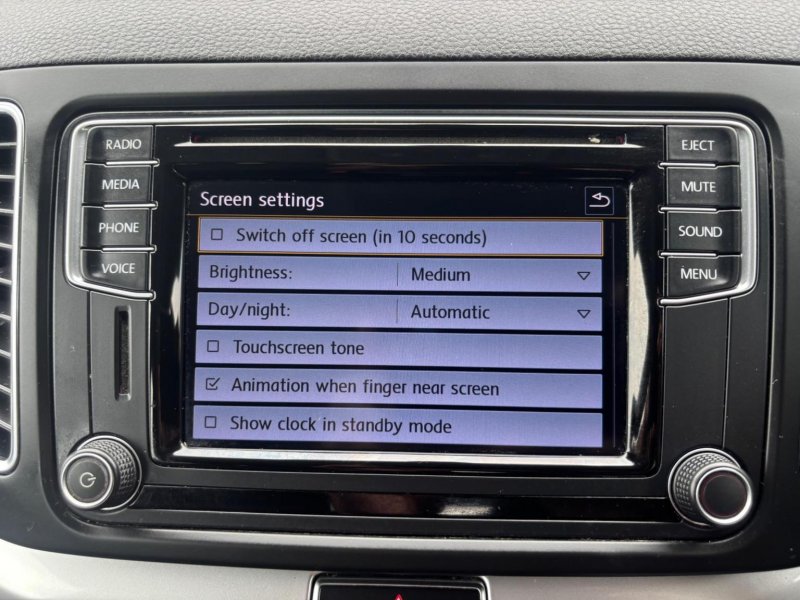 VOLKSWAGEN SHARAN