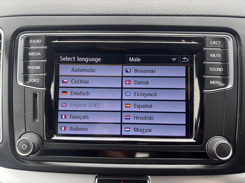 VOLKSWAGEN SHARAN