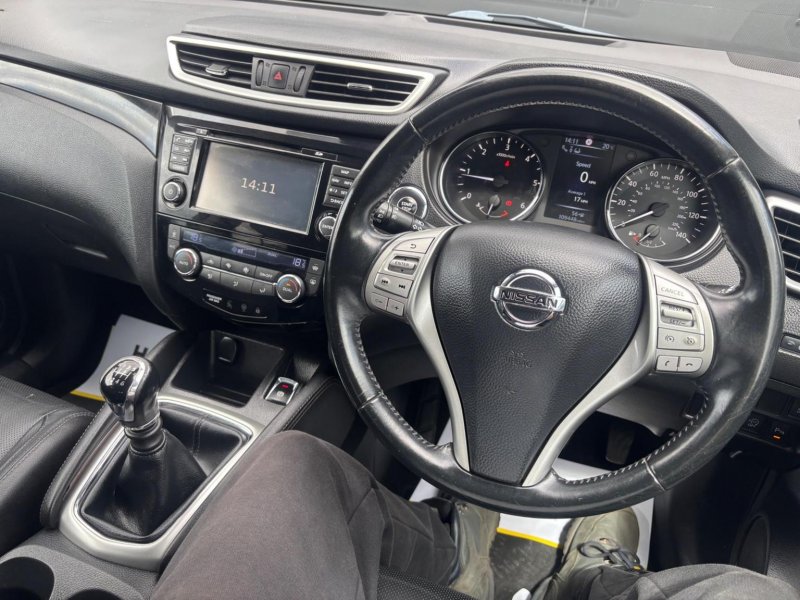 NISSAN QASHQAI