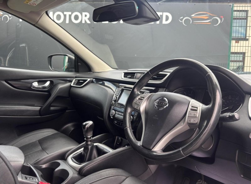 NISSAN QASHQAI