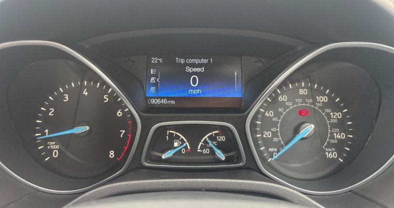 FORD FOCUS