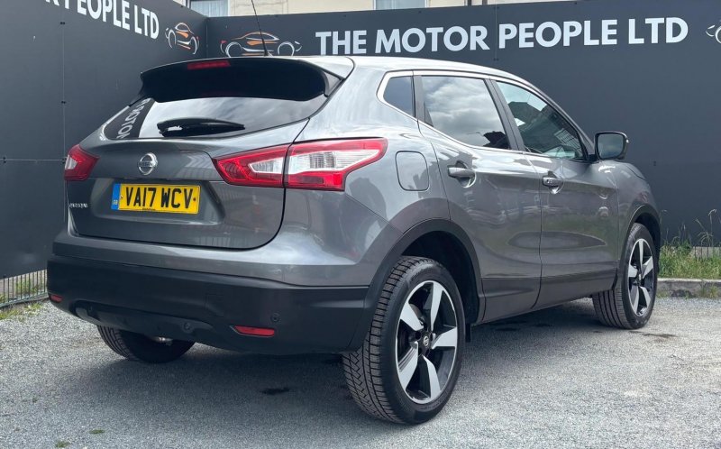 NISSAN QASHQAI