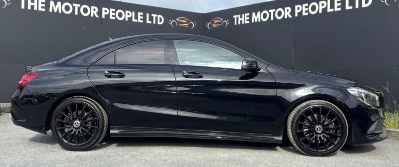 MERCEDES-BENZ CLA